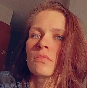 Meet your Posher, Lineta